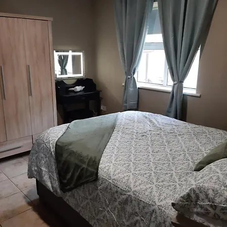 Shore View Apartment *